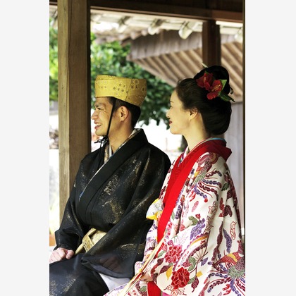 琉球幻想写真ウェディングフォト沖縄が撮影したウェディングや家族、ビジネスの写真