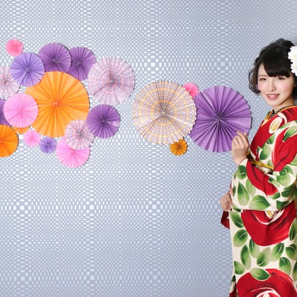 スマイルハンターが出張撮影した家族写真(キッズ,ベビーフォト)などが写った「成人式フォト」の家族写真