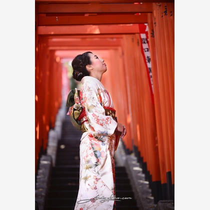 Andy Khoが撮影したスタジオ撮影の写真