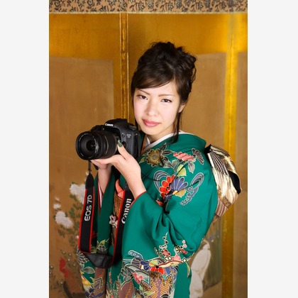 スマイルハンターが出張撮影した家族写真(キッズ,ベビーフォト)などが写った「成人式フォト」の家族写真