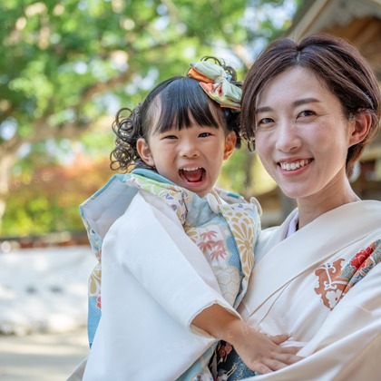 CREATIVE HOUSEが出張撮影した「七五三」の家族写真