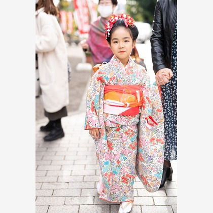 Takushi Yamamoto Photo Officeが出張撮影した「ポートレート」の家族写真