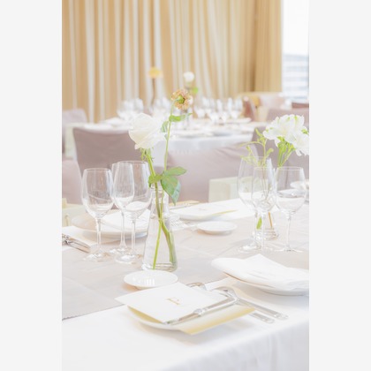 大阪フォトファクトリーが撮影したウェディングや家族、ビジネスの写真