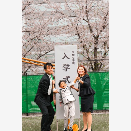 関根麻砂也が撮影したウェディングや家族、ビジネスの写真