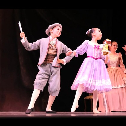 関根麻砂也が撮影したウェディングや家族、ビジネスの写真