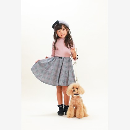 高橋 透（Coo&Sea STUDIO代表）が出張撮影した日本アイドル, イヌ科, 子モデルなどが写った「キッズプロフィールフォト」の家族写真