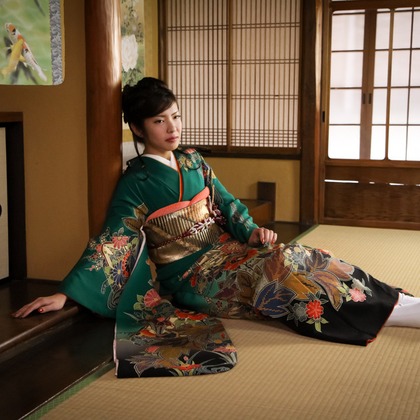 スマイルハンターが出張撮影した家族写真(キッズ,ベビーフォト)などが写った「成人式フォト」の家族写真