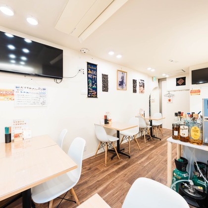 遠藤雄介・JEADO Worksが撮影した「メイサイストア2｜店内・料理ギャラリー」の写真