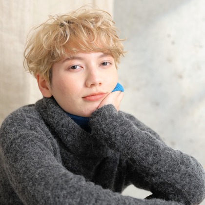 水門 尭士が撮影した「撮影スタジオ、美容室」の写真