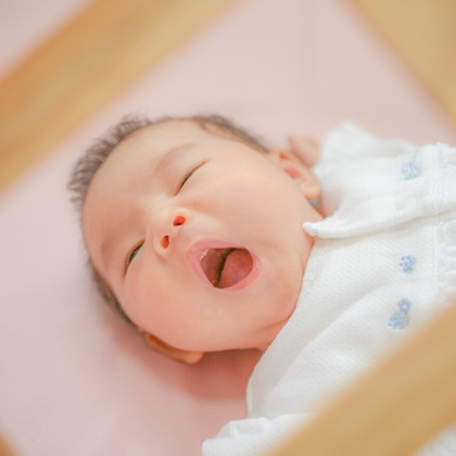 この写真は、出張撮影(家族写真(キッズ,ベビーフォト))のアルバム「子供の写真」にある写真の1枚で、家族写真(キッズ,ベビーフォト)などが写っています。<br>「子供の写真」では他にも:albumPhotoCount枚の家族写真を見ることができます。撮影者は藤谷香菜子です。カメラマンのプロフィールページで、家族写真(キッズ,ベビーフォト)撮影の口コミやおすすめコメントを見ることができます。