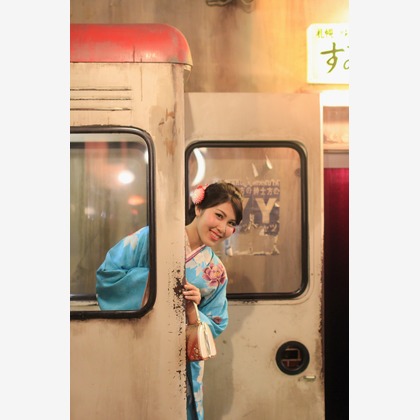 高橋 透（Coo&Sea STUDIO代表）が出張撮影した「成人式フォト＠横浜アリーナ近隣」の家族写真