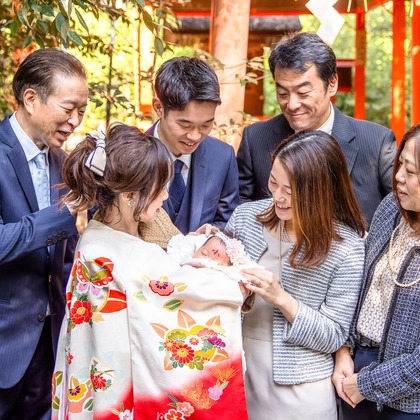 中村雅樹が出張撮影したジェスチャー, 記念写真, お宮参りが写ったお宮参りの写真