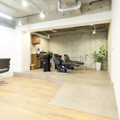 天野康弘が撮影したウェディングや家族、ビジネスの写真