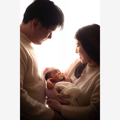 kudophotoが撮影したニューボーンフォト/家族写真の出張撮影の写真