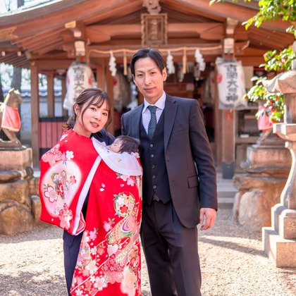 中村雅樹が出張撮影したジェスチャー, 記念写真, お宮参りが写ったお宮参りの写真