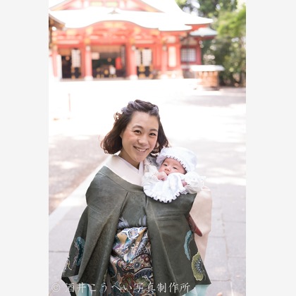 酒井こうへい写真製作所が出張撮影した入学式, 肌, 桜が写った家族写真(キッズ,ベビーフォト)の写真