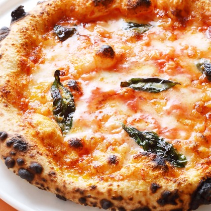 森安　照が撮影したウェディングや家族、ビジネスの写真