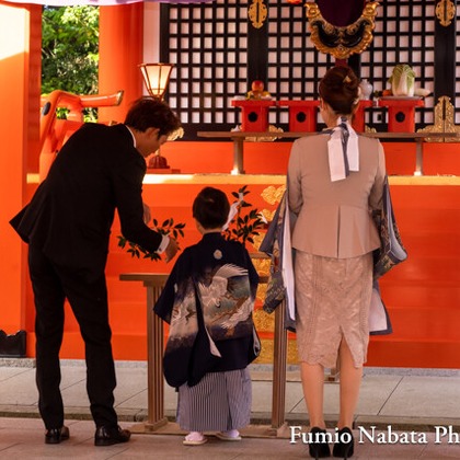 名畑文巨写真事務所が出張撮影したTemma Tenjin Hanjo Tei, 虹彩, 祖父母が写った家族写真(キッズ,ベビーフォト)の写真