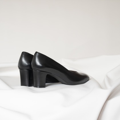 Batz Photoが撮影した「パンプス物撮り」の写真