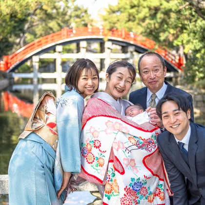 中村雅樹が出張撮影したジェスチャー, 記念写真, お宮参りが写ったお宮参りの写真