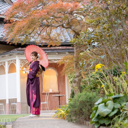 大森光太郎・K-PHOTOが出張撮影したYokohama Ukai-Tei, バトリョハウス, スポーツ会場などが写った「成人式撮影」の家族写真