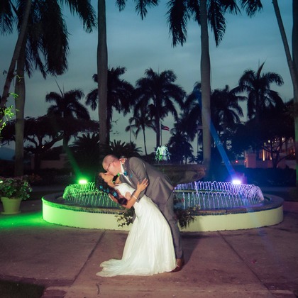 Unveiled Weddingsが撮影したウェディングや家族、ビジネスの写真