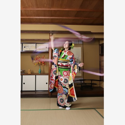 スマイルハンターが出張撮影した家族写真(キッズ,ベビーフォト)などが写った「成人式フォト」の家族写真