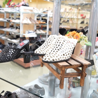 合同会社アルステクトが撮影した店舗/オフィス/サロン撮影/商品/物撮り/人物撮影/動画撮影の写真