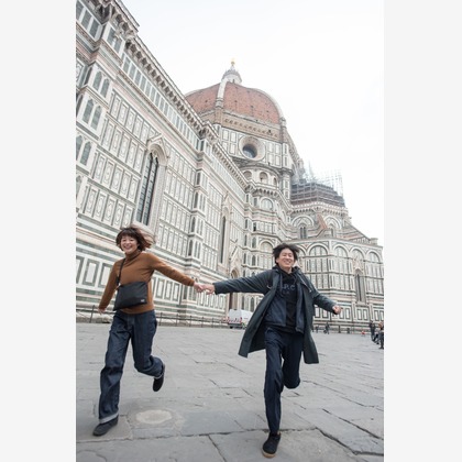 Photo of :albumName taken by MOMO