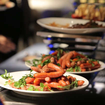 Photographer  Tomoが撮影したウェディングや家族、ビジネスの写真