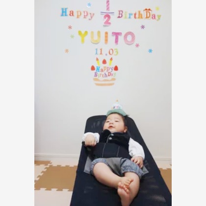 CREATIVE HOUSEが出張撮影した「ハーフバースデー」の家族写真