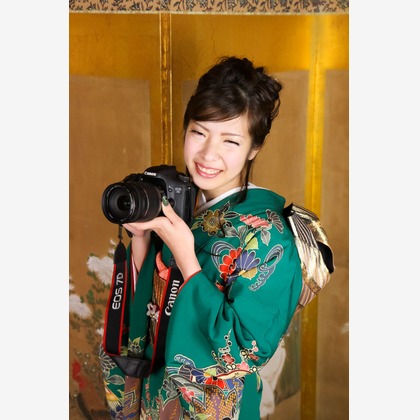 スマイルハンターが出張撮影した家族写真(キッズ,ベビーフォト)などが写った「成人式フォト」の家族写真