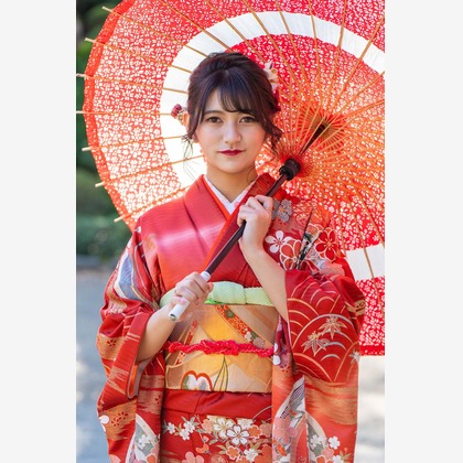 スタジオαが出張撮影した植物, スリーブ, 上着が写った成人式撮影の写真