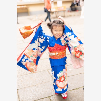 Takushi Yamamoto Photo Officeが出張撮影した「ポートレート」の家族写真