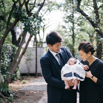 植村由理が出張撮影した「お宮参り　＠水天宮」の家族写真