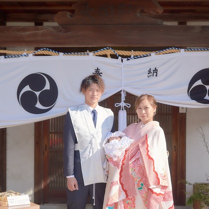 この写真は、出張撮影(家族写真(キッズ,ベビーフォト))のアルバム「ファミリー」にある写真の1枚で、家族写真(キッズ,ベビーフォト)などが写っています。<br>「ファミリー」では他にも:albumPhotoCount枚の家族写真を見ることができます。撮影者はEarth Creative Productsです。カメラマンのプロフィールページで、家族写真(キッズ,ベビーフォト)撮影の口コミやおすすめコメントを見ることができます。