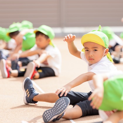 T.Matsumuraが出張撮影した甘いひよこ, 鍛冶池キャンプ場, ローラースポーツなどが写った「運動会（保育園）」の家族写真