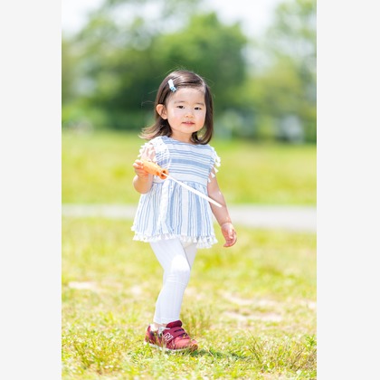 合同会社優希photoが出張撮影した成人式, 落葉, 着物が写った家族写真の出張撮影の写真