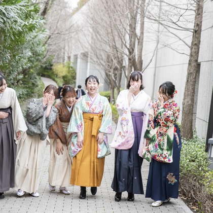 山下　剛が出張撮影した「卒業フォト」の家族写真