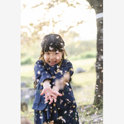 photoYoshitakeが出張撮影した「公園にて」の家族写真