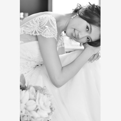 1978 ( Mille Neuf Cents Soixante-dix-huit) が撮影したウェディングや家族、ビジネスの写真