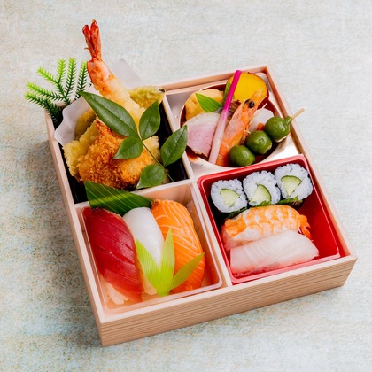 古関マナミが撮影したウェディングや家族、ビジネスの写真