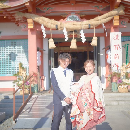 この写真は、出張撮影(家族写真(キッズ,ベビーフォト))のアルバム「ファミリー」にある写真の1枚で、家族写真(キッズ,ベビーフォト)などが写っています。<br>「ファミリー」では他にも:albumPhotoCount枚の家族写真を見ることができます。撮影者はEarth Creative Productsです。カメラマンのプロフィールページで、家族写真(キッズ,ベビーフォト)撮影の口コミやおすすめコメントを見ることができます。