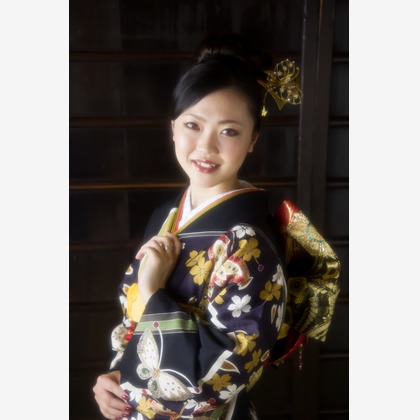 スマイルハンターが出張撮影した家族写真(キッズ,ベビーフォト)などが写った「成人式フォト」の家族写真