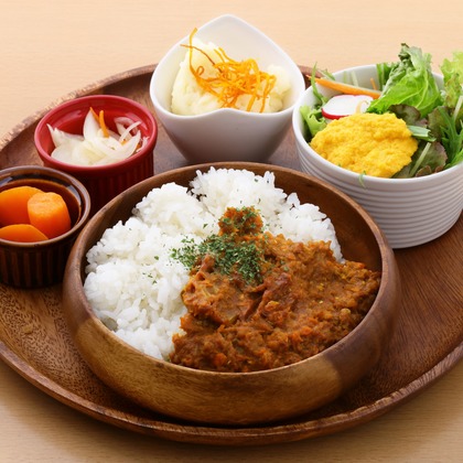 森安　照が撮影したウェディングや家族、ビジネスの写真