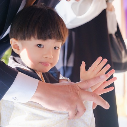 高夏写真店が出張撮影した「七五三の撮影」の家族写真