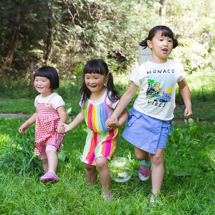 Minminが出張撮影したネクタイ, フラッシュ撮影, ジェスチャーが写った家族写真の出張撮影の写真