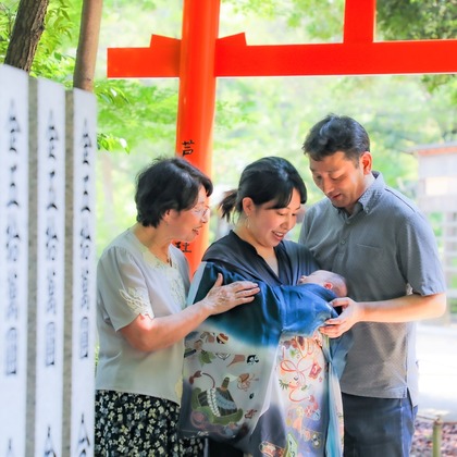 r.n.m Photolifeが撮影した家族写真の出張撮影/お宮参りの写真