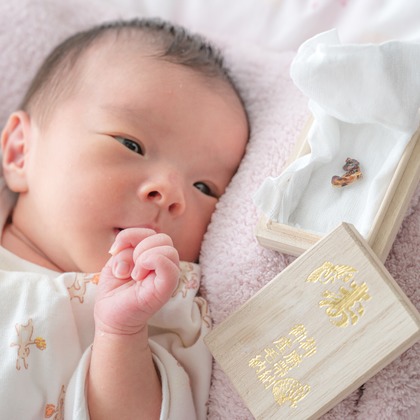 高木勇斗が出張撮影した家族写真(キッズ,ベビーフォト)などが写った「赤ちゃん」の家族写真