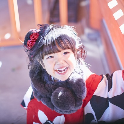 Photrip.tokyoが出張撮影した七五三, 赤, 春が写ったエンゲージメントフォトの写真